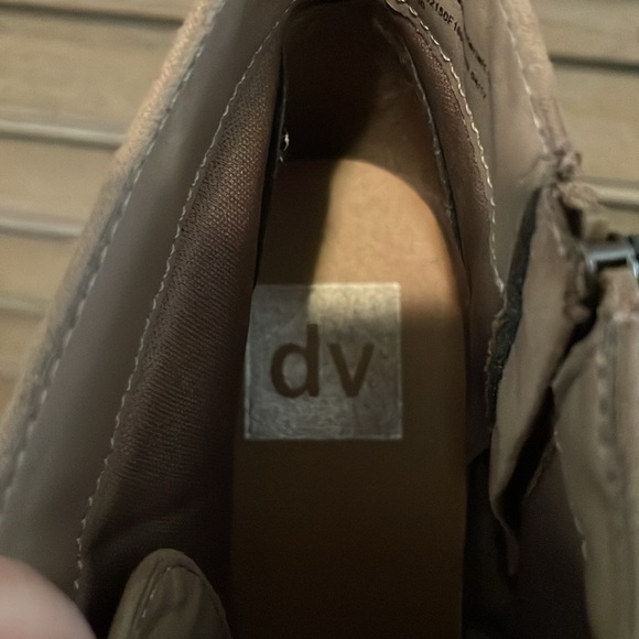 DV By Dolce Vita Wedge Tan Ankle Booties - Picture 4 of 8